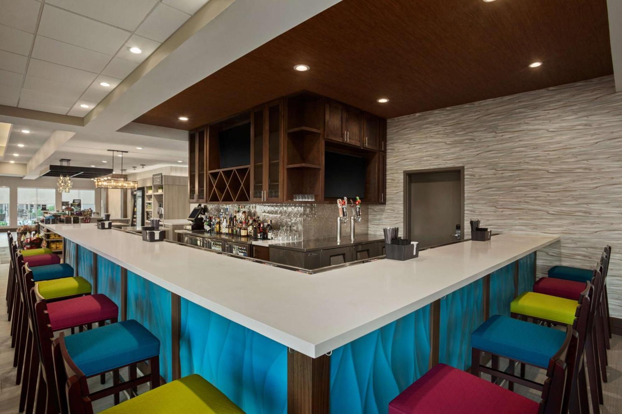 Hilton Garden Inn Houston-Baytown Exterior photo